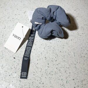 NWT VUORI Quilted Puff Scrunchie